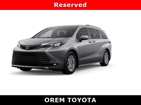 New 2026 Toyota Sienna XLE FWD image 1