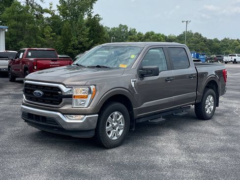 Used 2021 Ford F150 XLT AWD/4WD image 1