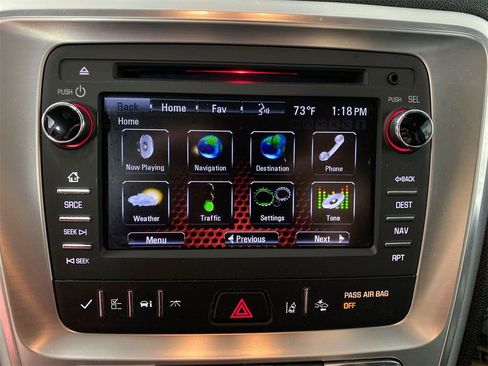 Used 2017 GMC Acadia Limited SLT image 16