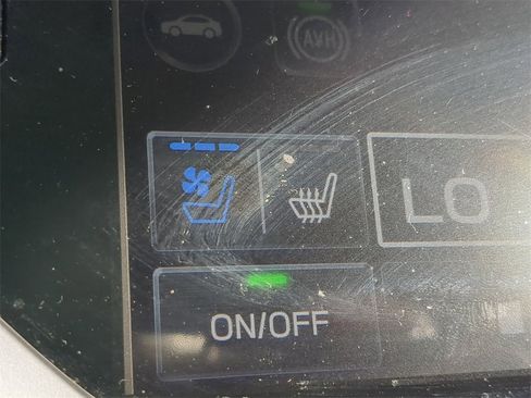 Certified 2023 Subaru Ascent Touring image 27