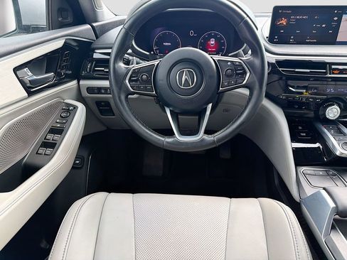 Used 2023 Acura MDX SH-AWD w/ Technology Package image 17