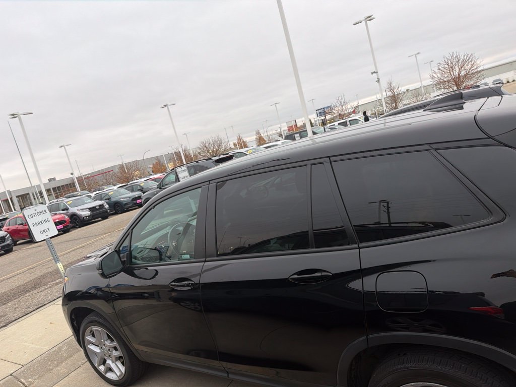 Used 2024 Honda Passport EX-L image 7