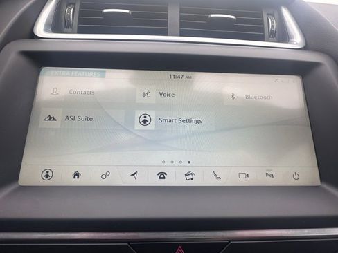 Used 2019 Jaguar E-PACE S image 24