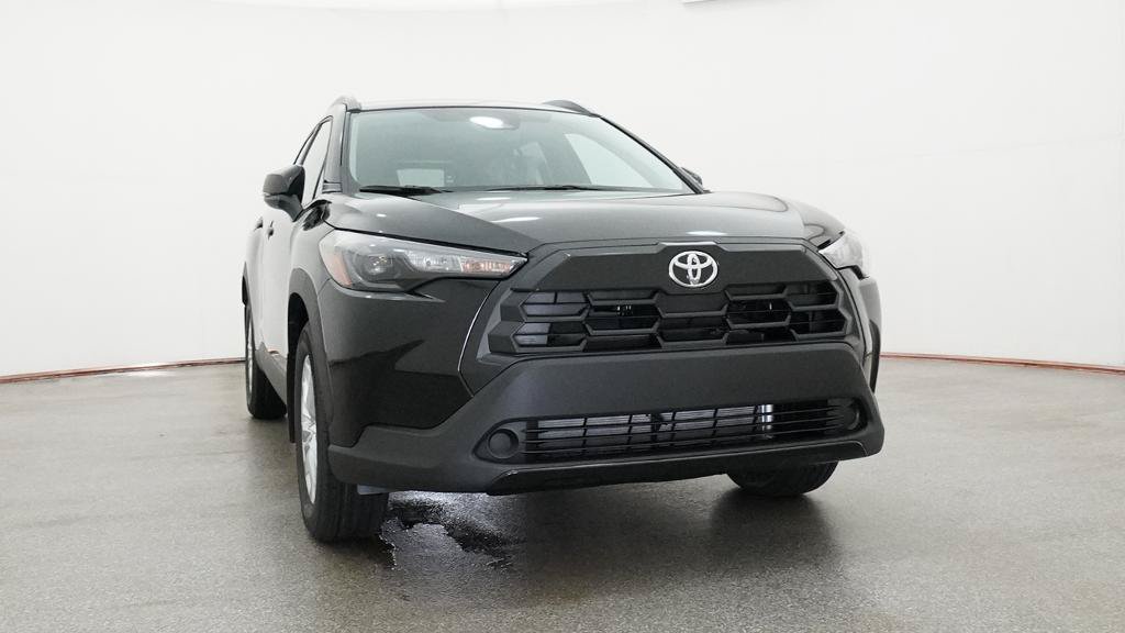 New 2026 Toyota Corolla Cross LE FWD image 33