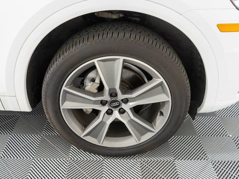 Used 2020 Audi Q5 2.0T Premium Plus image 35