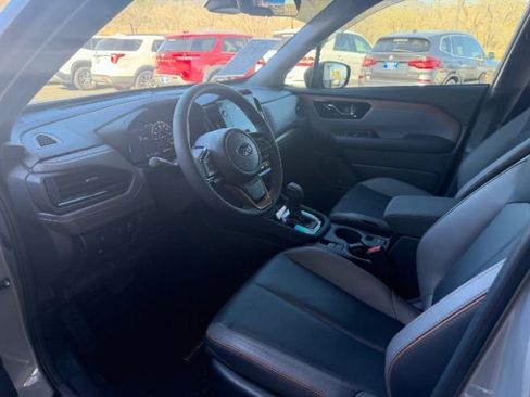 Used 2025 Subaru Forester Sport image 21
