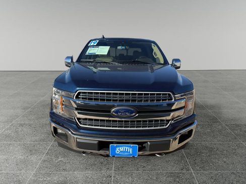 Used 2019 Ford F150 Lariat image 2