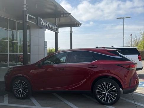 Used 2023 Lexus RX 350 Premium Plus w/ Accessory Package image 3