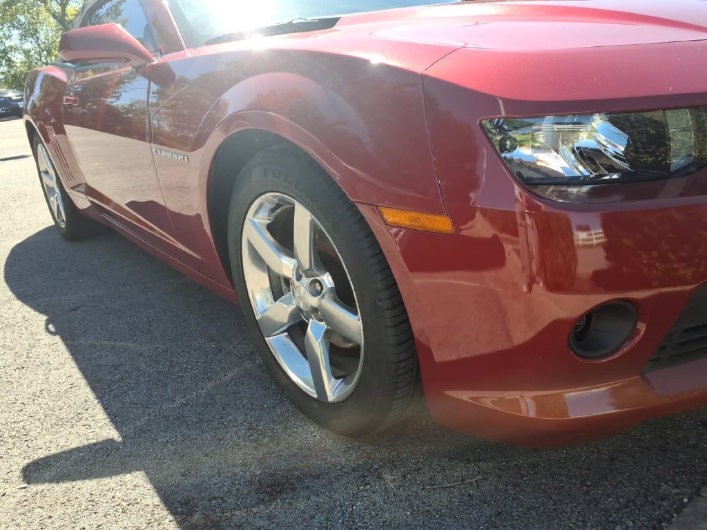 Used 2015 Chevrolet Camaro LT RWD image 17