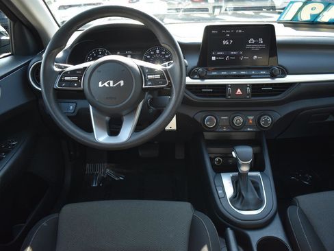 Used 2024 Kia Forte LXS image 18