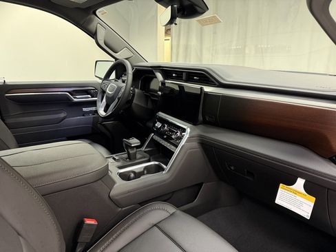 New 2026 GMC Sierra 1500 Denali w/ Denali Reserve Package image 16