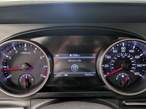 Certified 2022 Kia Carnival LX image 16