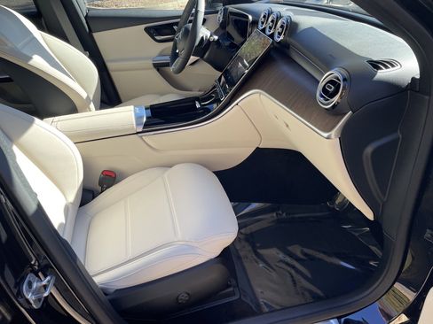 New 2026 Mercedes-Benz GLC 300 GLC 300 4MATIC SUV image 43