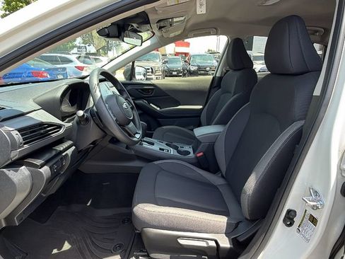 Used 2025 Subaru Crosstrek 2.5i Premium AWD/4WD image 32