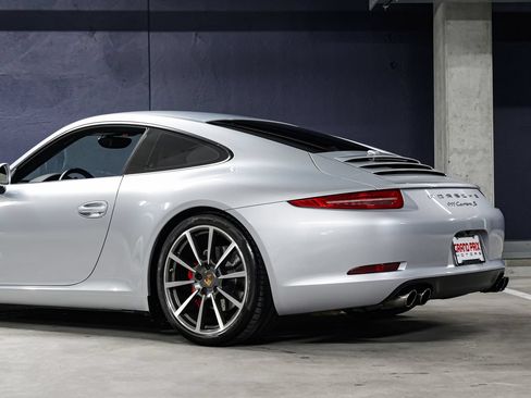 Used 2016 Porsche 911 Carrera S RWD image 35
