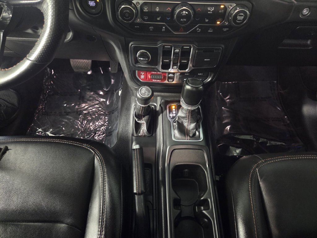 Used 2023 Jeep Wrangler Unlimited Rubicon 392 AWD/4WD image 13