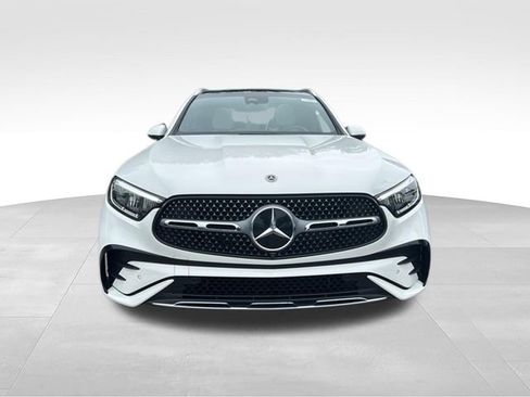Certified 2025 Mercedes-Benz GLC 300 4MATIC image 9