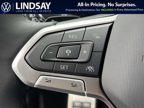 New 2026 Volkswagen Atlas SEL Premium R-Line AWD/4WD image 17