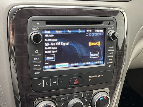 Used 2016 Buick Enclave Leather FWD image 17