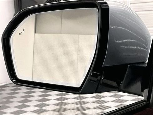 Used 2022 Ford Expedition Max Limited image 38