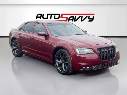 Used 2023 Chrysler 300 S image 1