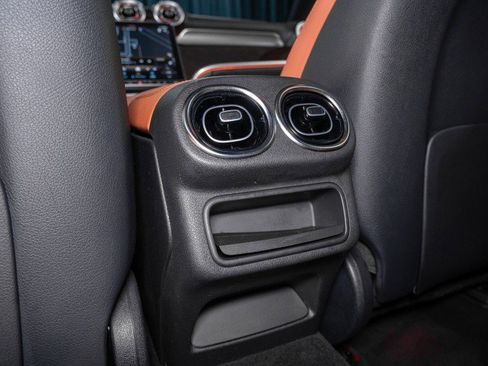 Certified 2023 Mercedes-Benz GLC 300 image 25