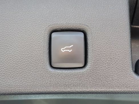 Used 2024 Ford Escape ST-Line FWD image 13