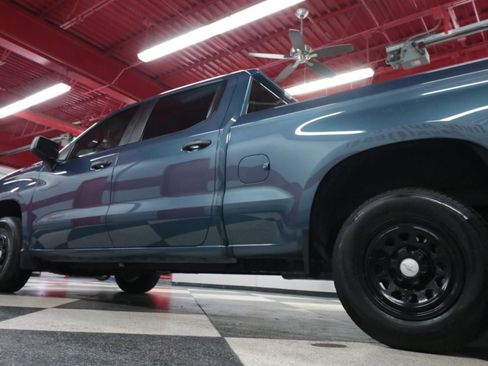 Used 2024 Chevrolet Silverado 1500 W/T image 32