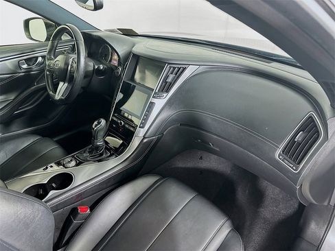 Used 2018 INFINITI Q60 3.0t Luxe w/ Cargo Package image 30