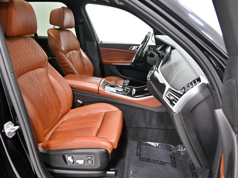 Used 2019 BMW X5 xDrive40i w/ Convenience Package AWD/4WD image 29