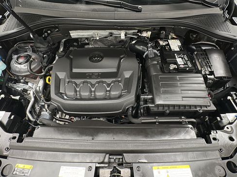 Used 2024 Volkswagen Tiguan Wolfsburg Edition AWD/4WD image 21