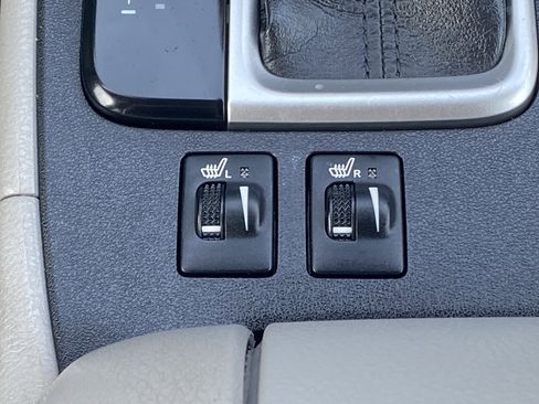 Certified 2018 Toyota Highlander XLE image 17