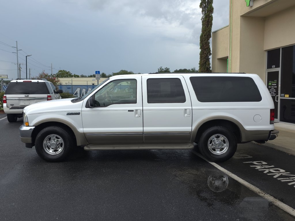 Used 2002 Ford Excursion Limited RWD image 9