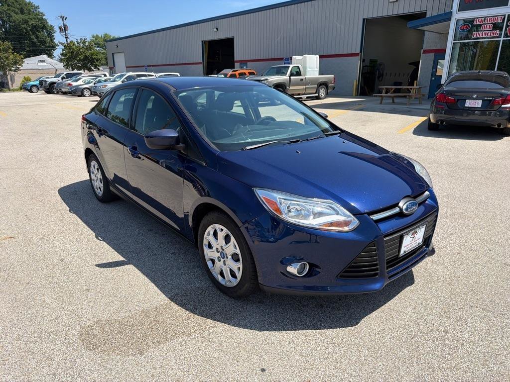 Used 2012 Ford Focus SE FWD image 2