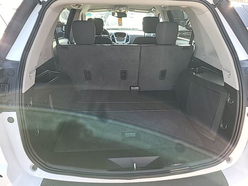 Used 2017 GMC Terrain SLE image 15