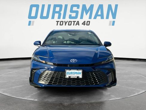 New 2026 Toyota Camry SE image 1