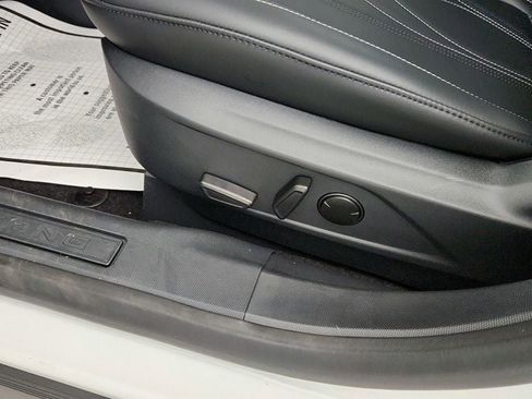 Used 2025 Ford Mustang Mach-E Select image 11