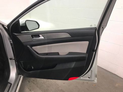 Used 2015 Hyundai Sonata Limited 2.0T image 36