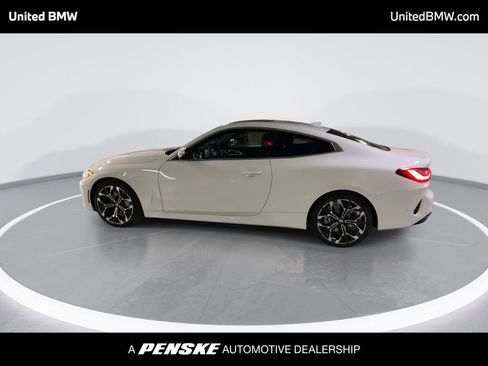 Used 2025 BMW 430i xDrive Coupe w/ Convenience Package image 5