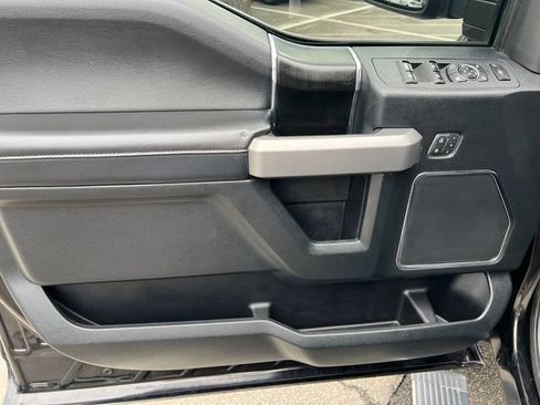 Used 2019 Ford F250 Platinum w/ Platinum Ultimate Package AWD/4WD image 11