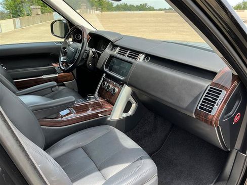 Used 2017 Land Rover Range Rover HSE AWD/4WD image 38