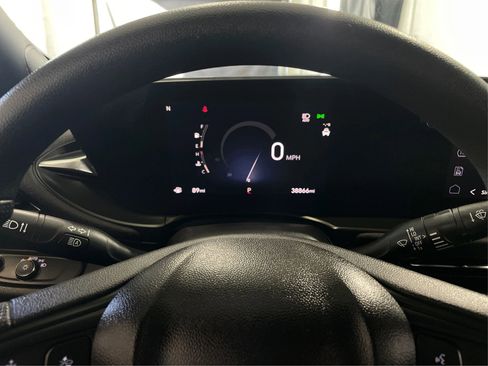 Used 2024 Buick Envista Preferred image 20