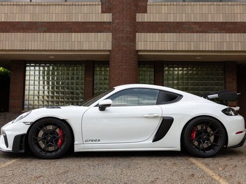 Used 2023 Porsche 718 Cayman GT4 RS image 9