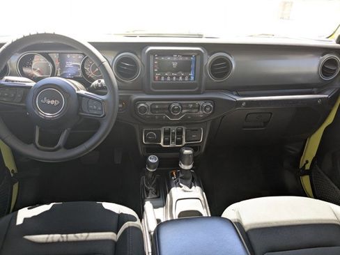 Used 2023 Jeep Wrangler Sport S image 17