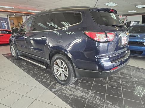 Used 2016 Chevrolet Traverse LT image 6