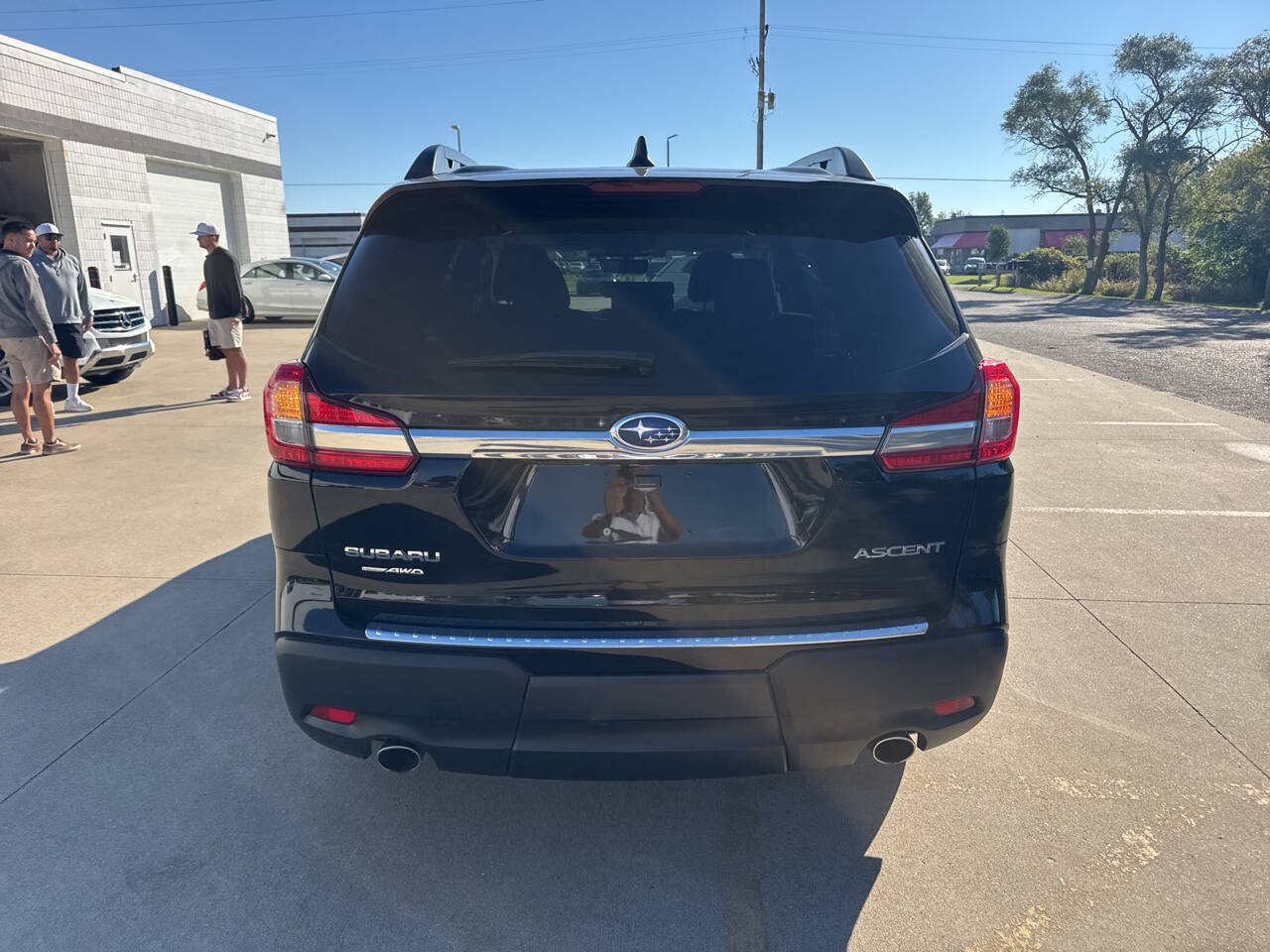 Used 2020 Subaru Ascent Premium AWD/4WD image 4