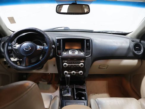 Used 2013 Nissan Maxima 3.5 SV w/ Premium Pkg FWD image 17