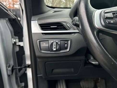 Used 2017 BMW X1 xDrive28i image 21