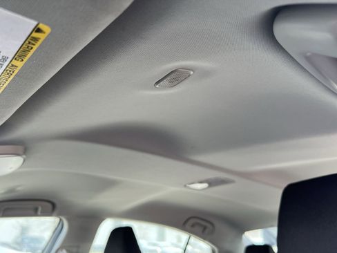 Used 2025 Toyota Camry LE image 21