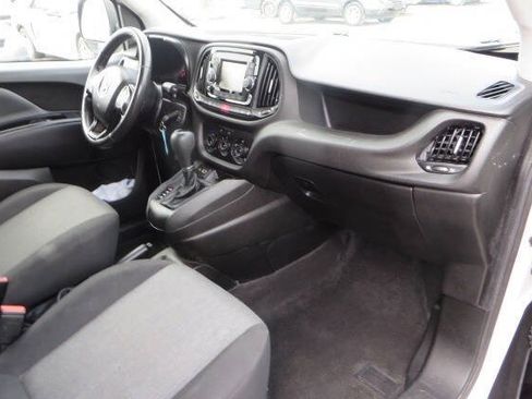 Used 2021 RAM ProMaster City Tradesman SLT FWD image 19